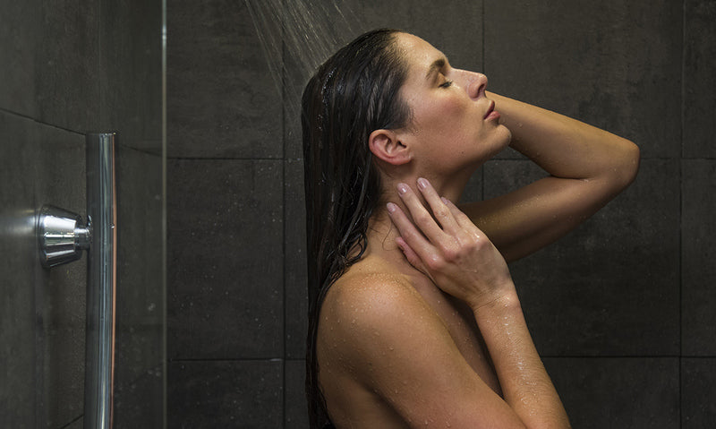 Invisia Accent Bar - Curved Grab Bar