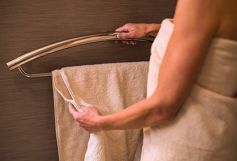 Invisia 2-in-1 Towel Bar with Integrated Grab Bar 24