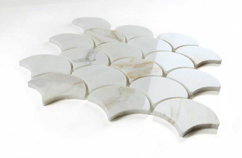 Mosaic Marble Fish Scale - Calacatta Gold