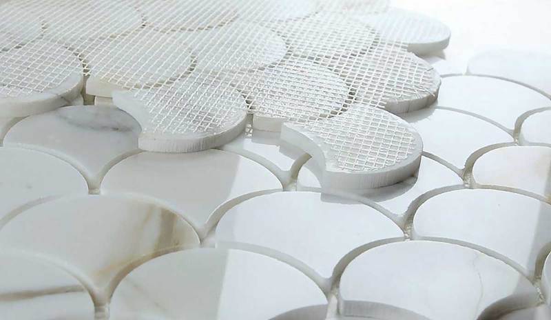 Mosaic Marble Fish Scale - Calacatta Gold