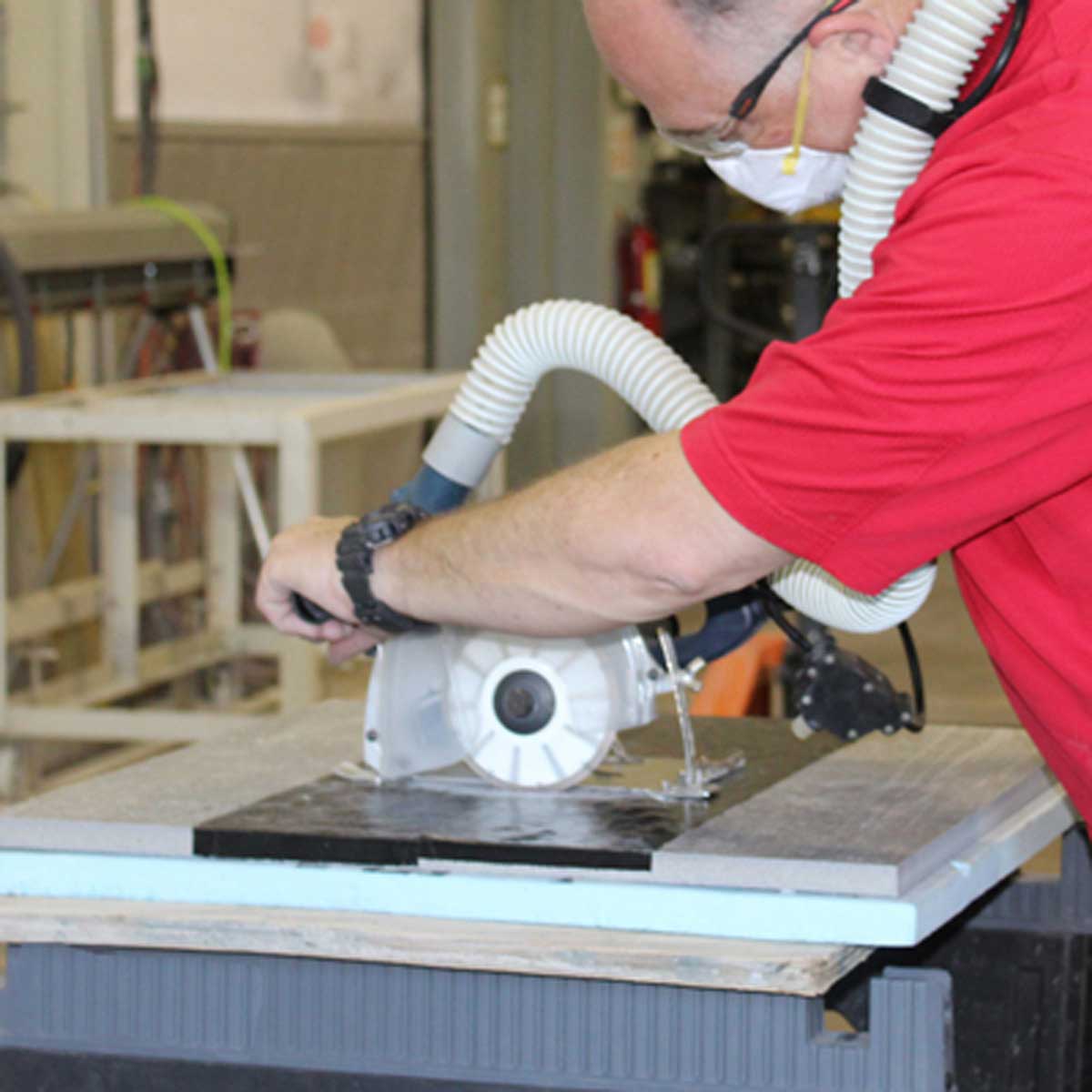 Alpha Tools ECC-125 cutting granite and natural stone