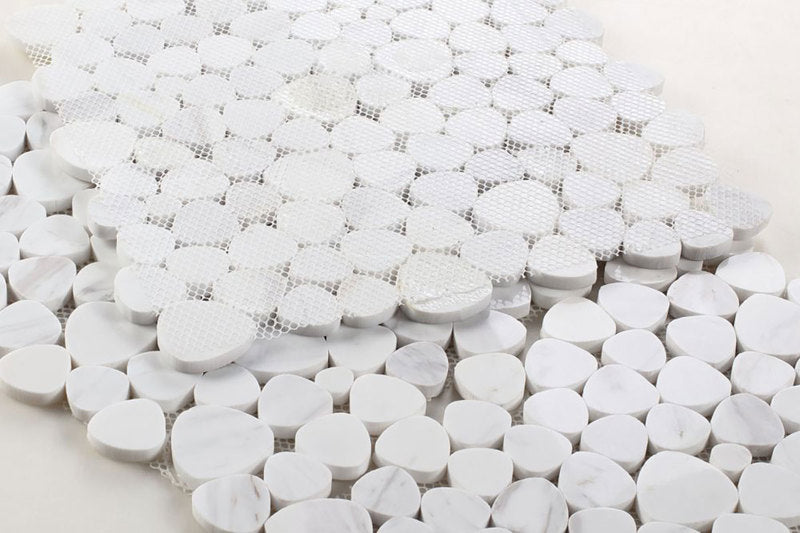 Marble Pebbles Mosaics Heart Shape - White