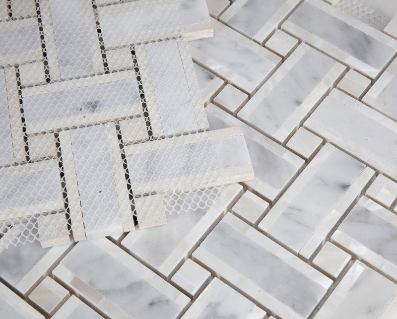 Tahitian Pearl - Carrara Marble Cross Weaved with White Pearl