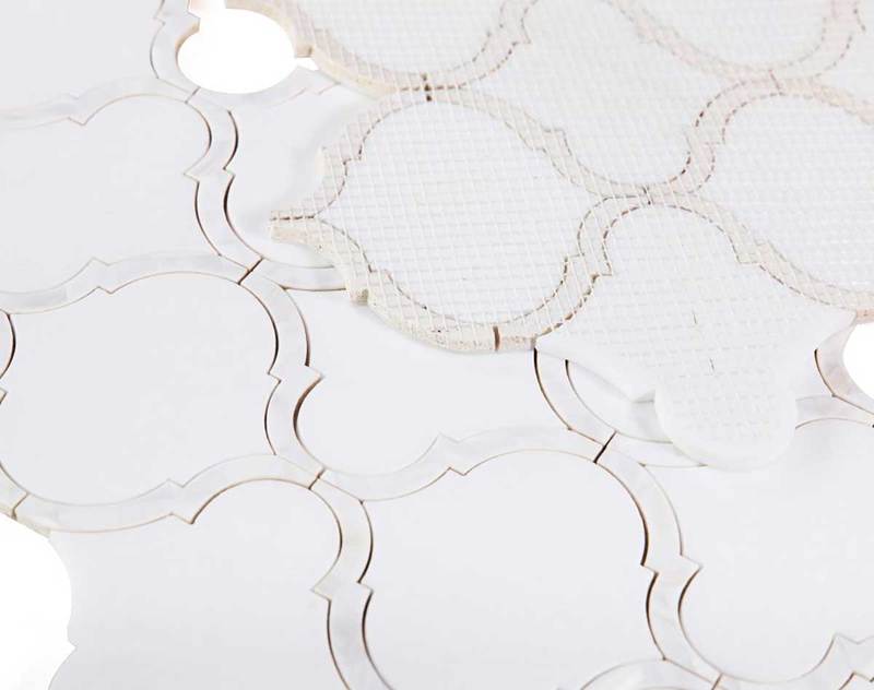 Tahitian Pearl - Marble in Arabesque Shape with Pure White Pearl