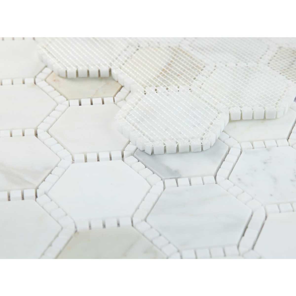 Honed Calacatta Gold marble mosaic tile for shower wall design