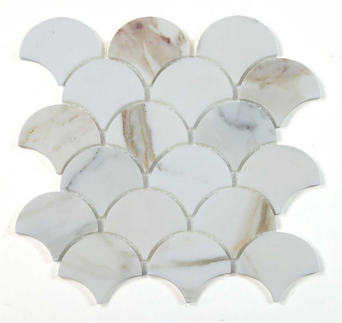 Mosaic Marble Fish Scale - Calacatta Gold