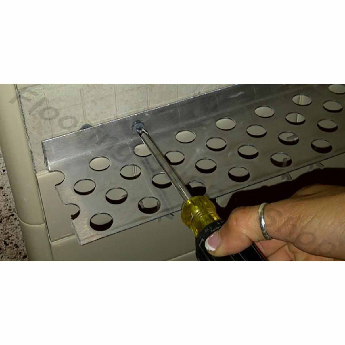 Innovis Ledgeline Ready to Tile Linear Shelf 36