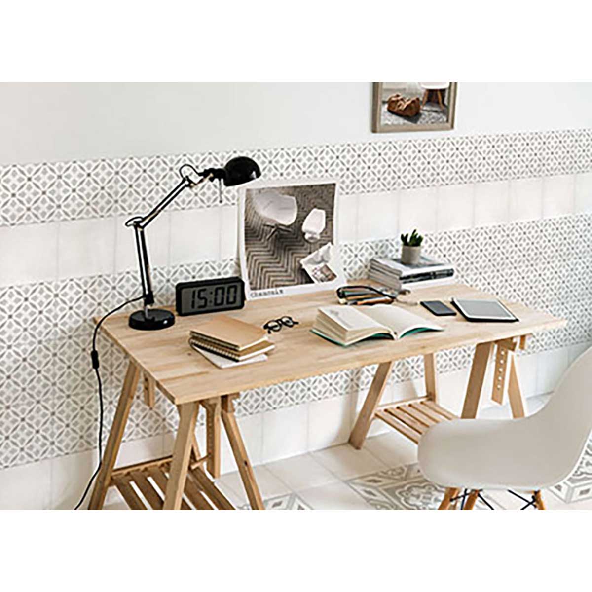 Modern Patterned Porcelain Tile Arcade