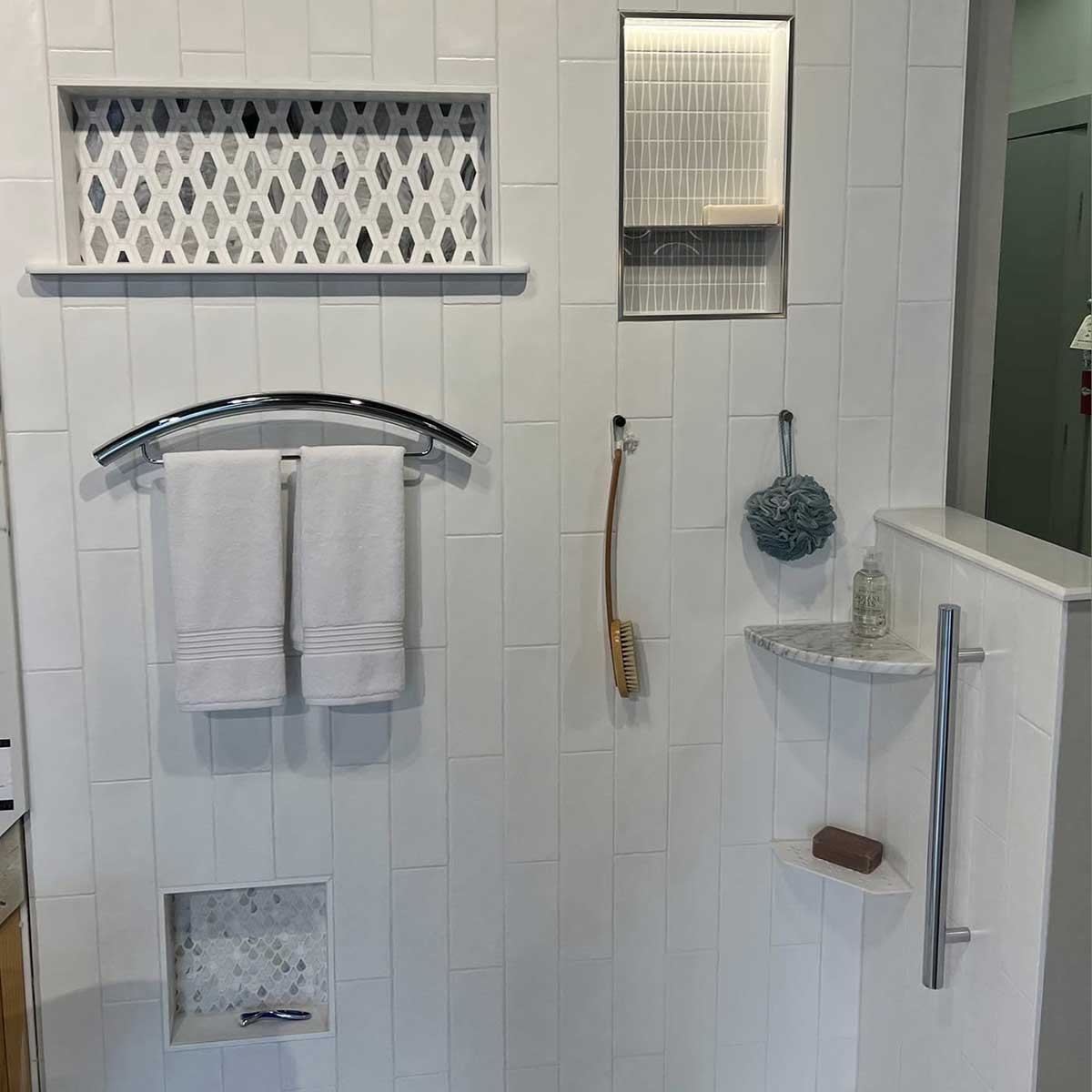 TileWare Boundless 12" x 20" Offset Vertical Pre-cut Niche Trim Riser Kit