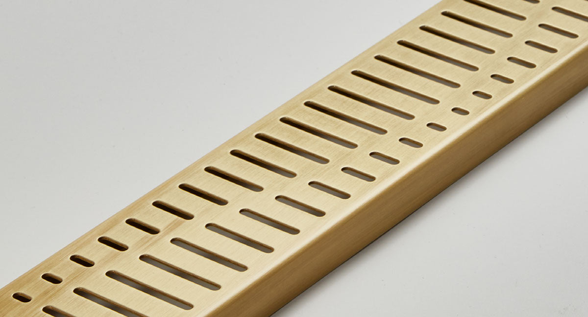 Quartz Linear Shower Drain Wave - Satin Brass