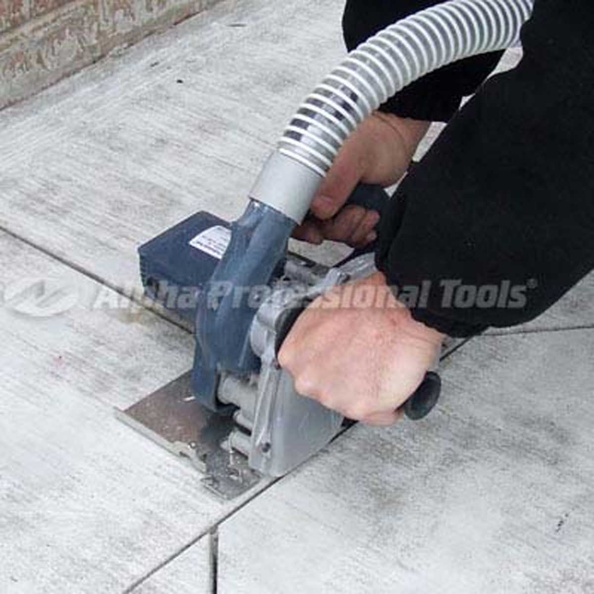 Alpha ECC-125 dust free tile cutter with dust collection system