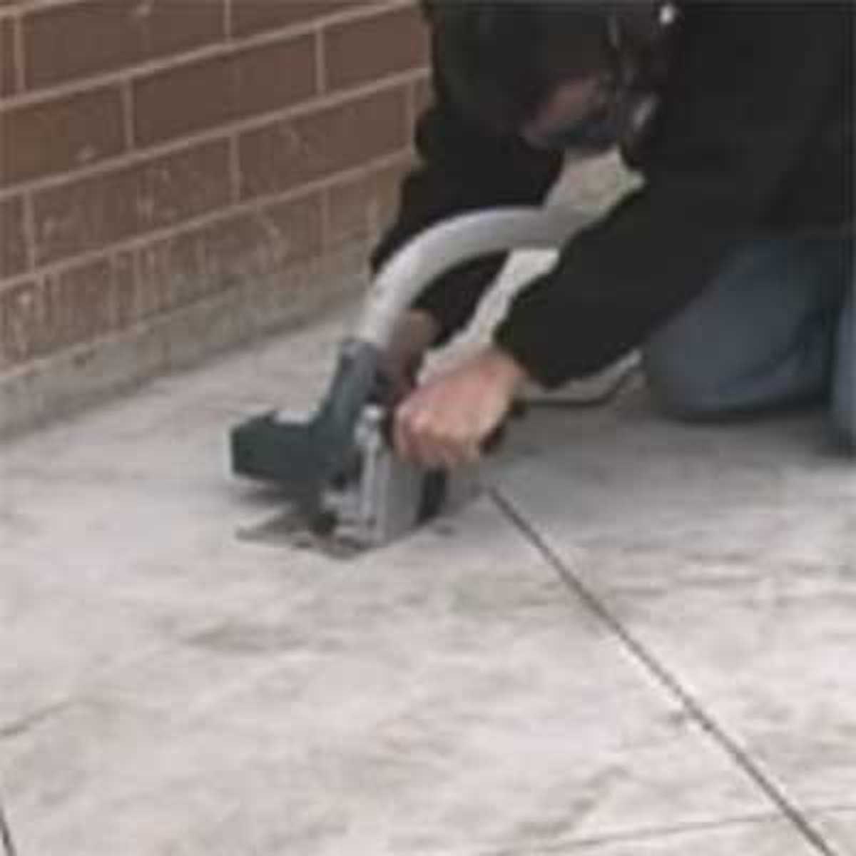 Alpha ECC-125 portable tile cutter for professional job sites