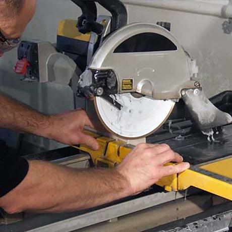 Porcellana Diamond Wet Saw Blade for Porcelain Tile Demo using wet saw  cutting various stone 