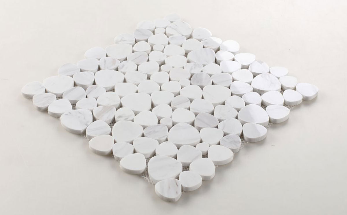 Marble Pebbles Mosaics Heart Shape - White