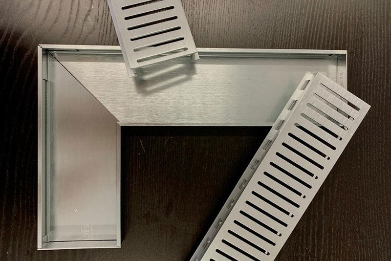 Lauxes Grates 90 degree joiners - Pair