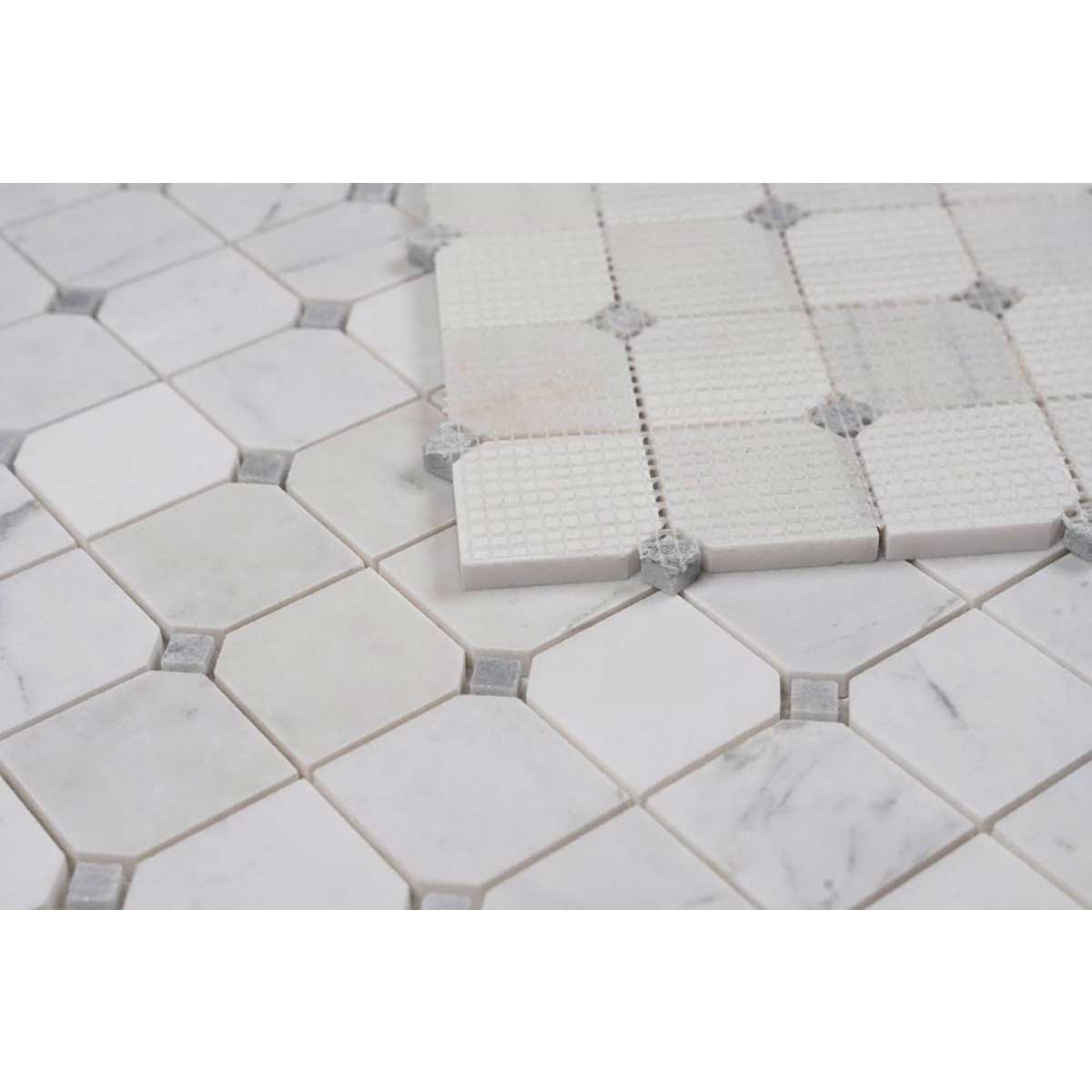White marble mosaic tile for kitchen backsplash installation