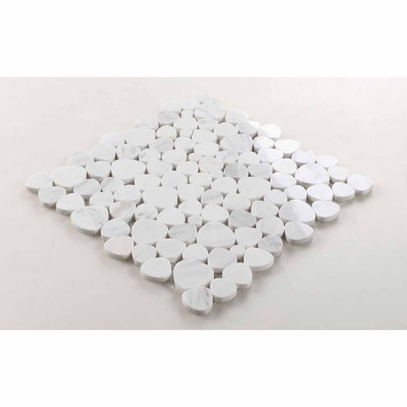 Marble Pebbles Mosaics Heart Shape - White