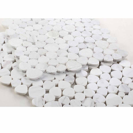 Marble Pebbles Mosaics Heart Shape - White
