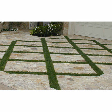 Glaze N Seal Concrete and Masonry Impregnator Applied on concrete floor at tin front of the garage