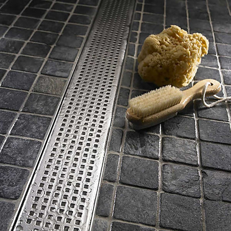 Quartz Quadrato shower drain brushed stainless grate