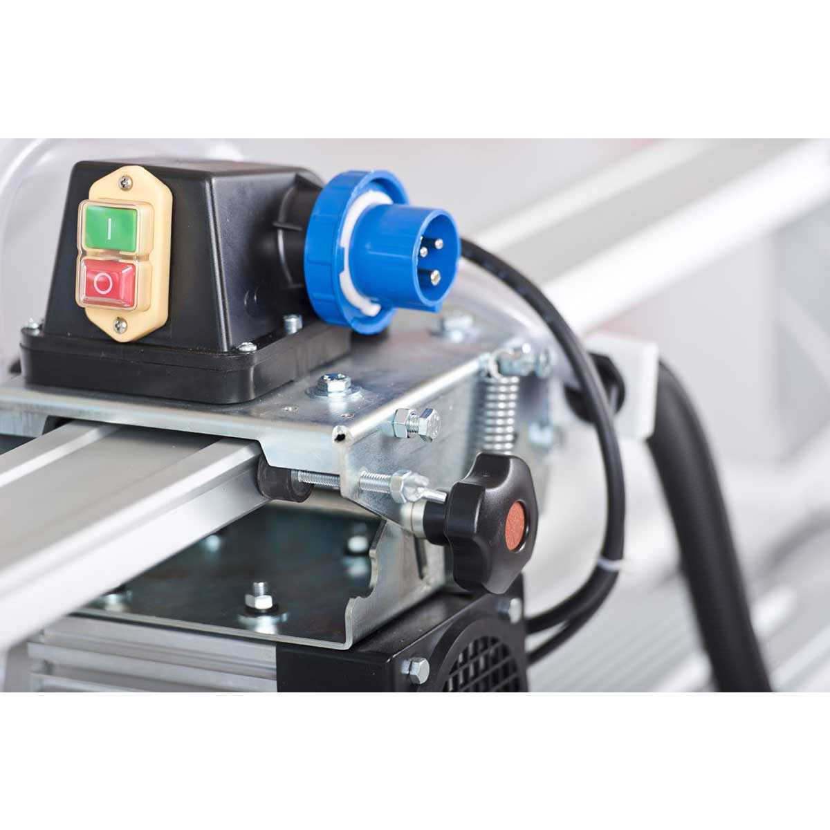 Raimondi Bolt Bridge Tile Wet Saw Machine