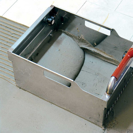 Raimondi COLOMBO thinset adhesive spreader for large format porcelain and ceramic tile installation front view